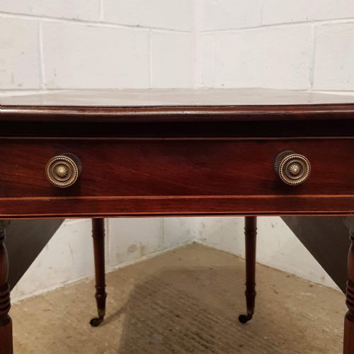 fig 1. ANTIQUE REGENCY MAHOGANY PEMBROKE TABLE C1820
