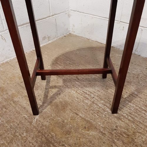 fig 2. ANTIQUE REGENCY MAHOGANY OCCASIONAL TABLE C1820