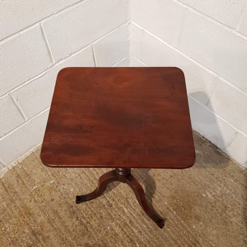 fig 1. ANTIQUE REGENCY MAHOGANY TILT TOP OCCASIONAL TABLE C1820