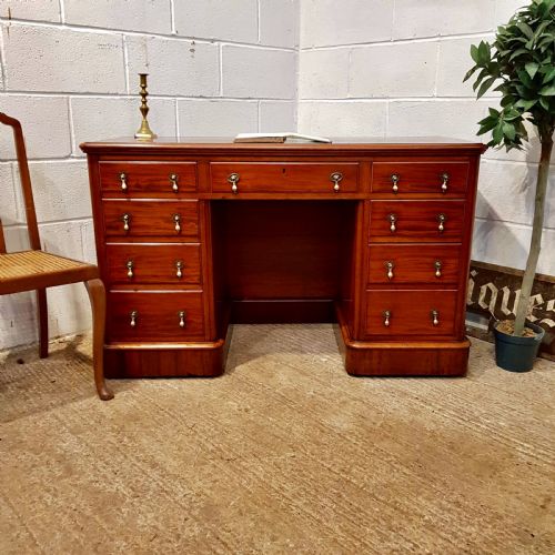 Antique Victorian Mahogany Pedestal Desk C1880