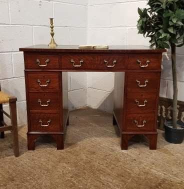 Antique Late Victorian Oak Pedestal Desk C1890
