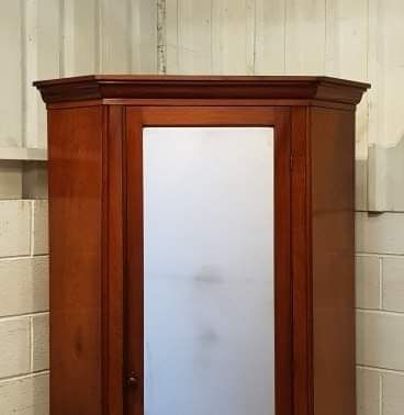 fig 1. ANTIQUE VICTORIAN MAHOGANY CORNER WARDROBE C1880