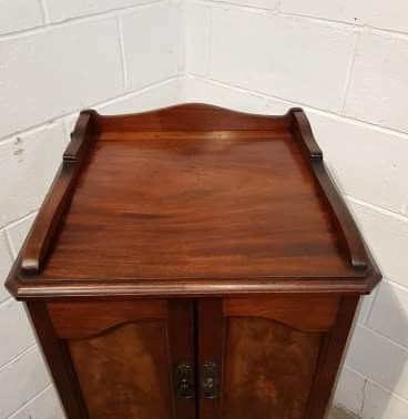 fig 2. ANTIQUE VICTORIAN FLAMED MAHOGANY TALL NARROW CABINET C1880
