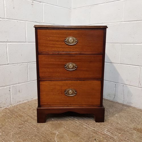 fig 1. ANTIQUE REGENCY MAHOGANY DWARF NARROW CHEST OF DRAWERS C1820