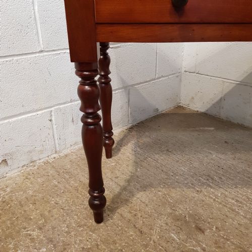 fig 2. ANTIQUE VICTORIAN MAHOGANY SIDE TABLE C1880