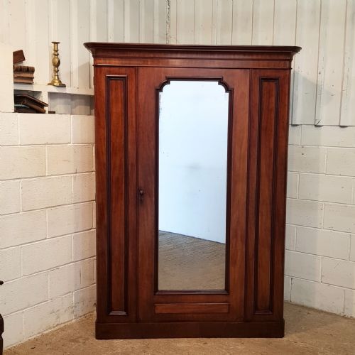 fig 1. ANTIQUE VICTORIAN MAHOGANY DOUBLE WARDROBE COMPACTUM C1880