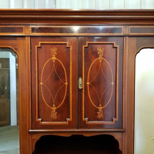 fig 2. ANTIQUE EDWARDIAN INLAID MAHOGANY TRIPLE WARDROBE C1900