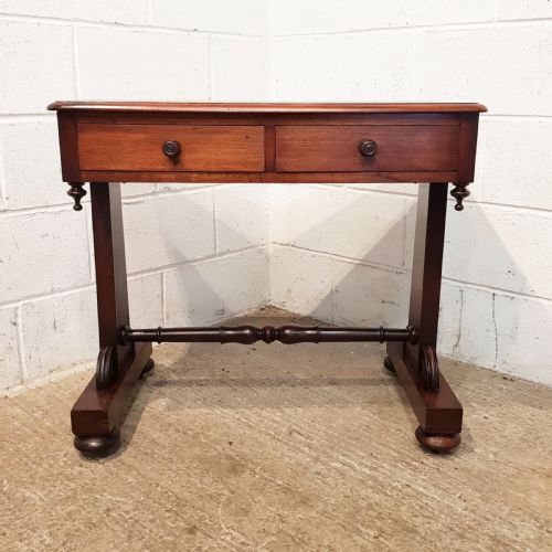 fig 1. ANTIQUE VICTORIAN MAHOGANY SIDE TABLE C1880