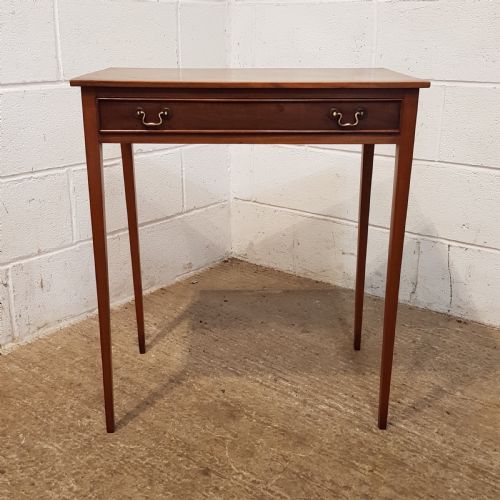 fig 1. ANTIQUE REGENCY MAHOGANY SIDE TABLE C1820