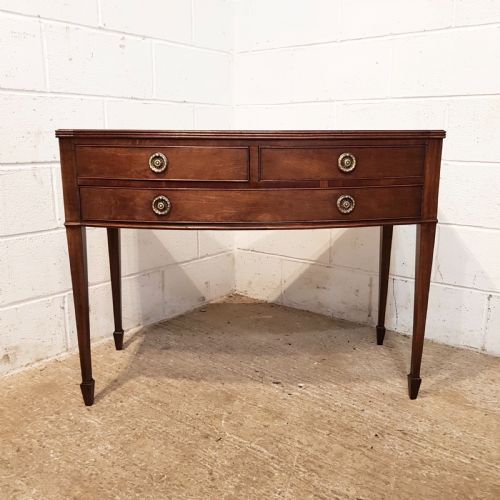 fig 2. ANTIQUE REGENCY MAHOGANY SIDE TABLE C1820
