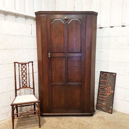 Antique Oak Hall Wardrobe C1920