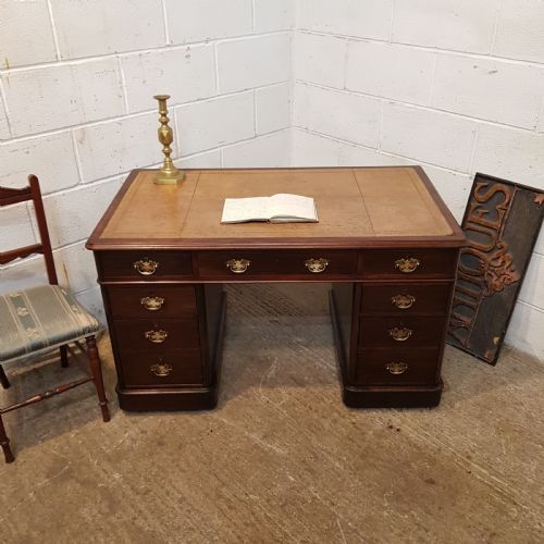 Antique Victorian Mahogany Pedestal Desk C1880