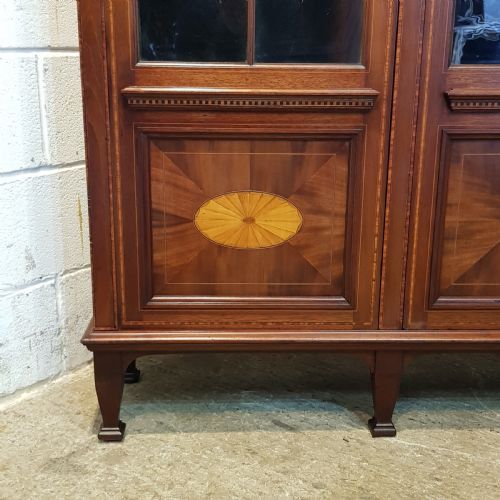 fig 2. ANTIQUE EDWARDIAN LARGE INLAID MAHOGANY ASTRAGAL GLAZD BOOKCASE C1900