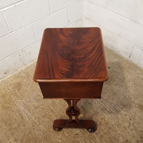 fig 2. ANTIQUE VICTORIAN MAHOGANY SIDE WORK TABLE C1880
