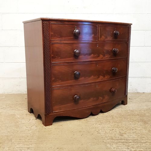 fig 2. ANTIQUE VICTORIAN MAHOGANY BOW FRONT CHEST OF DRAWERS C1880