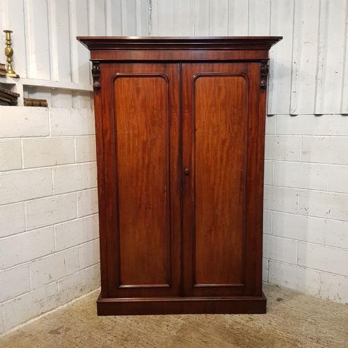 fig 2. ANTIQUE.VICTORIAN MAHOGANY DOUBLE WARDROBE C1870