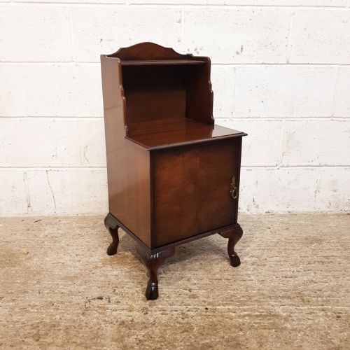 fig 1. ANTIQUE PAIR WALNUT BEDSIDE CABINETS C1920