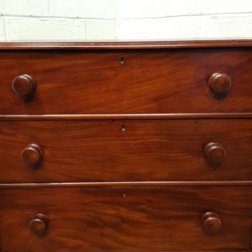 fig 1. ANTIQUE VICTORIAN SMALL MAHOGANY CHEST LF DRAWERS C1880