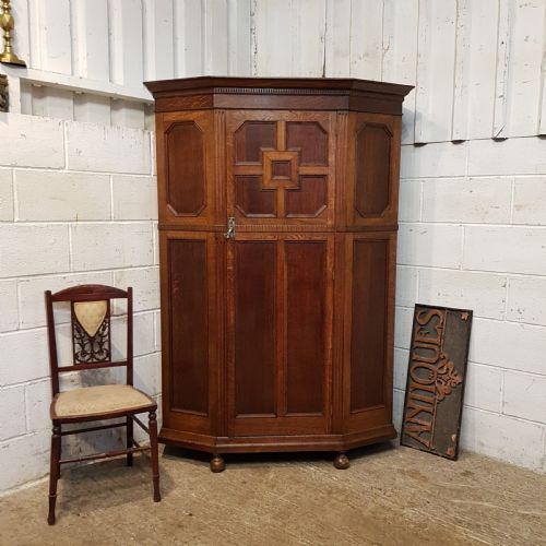 Antique Edwardian Oak Geometric Hall Robe C1900