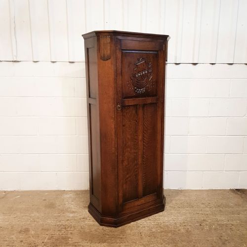 fig 2. ANTIQUE CARVED OAK HALL WARDROBE C1920