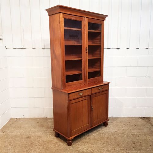 fig 1. ANTIQUE VICTORIAN MAHOGANY LIBRARY BOOKCASE C1890