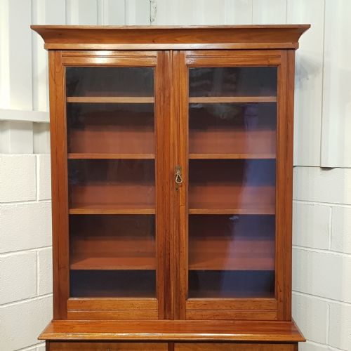 fig 2. ANTIQUE VICTORIAN MAHOGANY LIBRARY BOOKCASE C1890