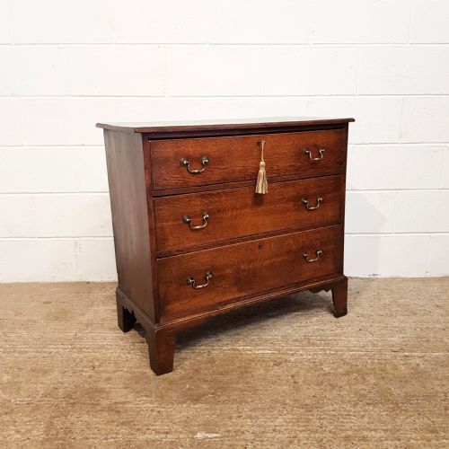 fig 2. ANTIQUE 18TH CENTURY PERIOD OAK DWARF CHEST OF DRAWERS C1780