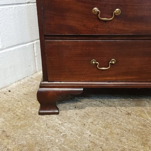 fig 2. ANTIQUE 18TH CENTURY MAHOGANY CHEST OF DRAWERS C1780
