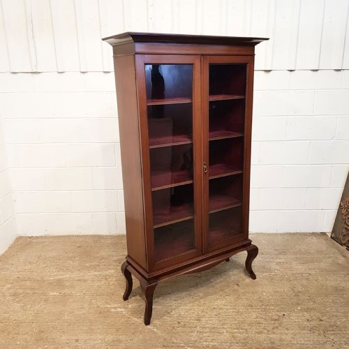 fig 2. ANTIQUE EDWARDIAN MAHOGANY GLAZED BOOKCASE C1900