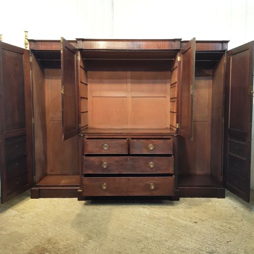fig 2. ANTIQUE REGENCY MAHOGANY BREAKFRONT FOUR DOOR WARDROBE C1820