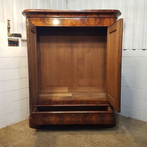 fig 1. SUPERB ANTIQUE 19TH CENTURY BIEDERMEIER MAHOGANY LARGE WARDROBE C1860