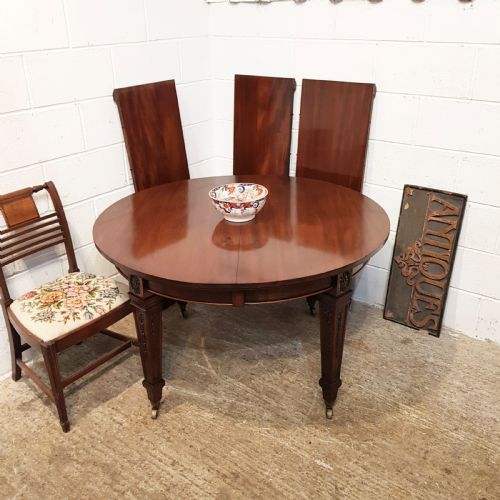 Antique Edwardian Mahogany Extending Dining Table by Maple and Co- C1900