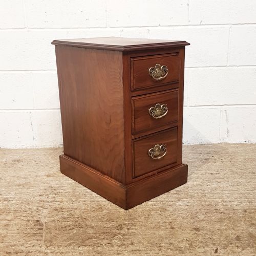 fig 2. ANTIQUE PAIR VICTORIAN WALNUT BEDSIDE CHEST OF DRAWERS C1880