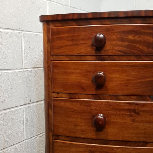 fig 2. ANTIQUE VICTORIAN MAHOGANY BOW FRONT CHEST OF DRAWERS C1880
