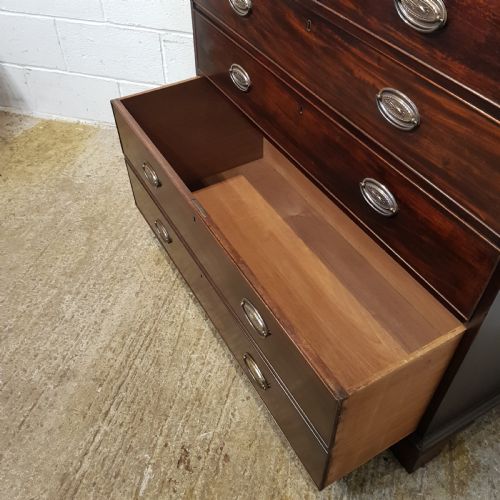 fig 1. ANTIQUE 18TH CENTURY MAHOGANY CHEST OF DRAWERS C1780