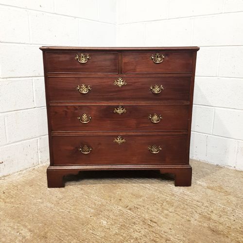 fig 2. ANTIQUE 18TH CENTURY MAHOGANYCHEST OF DRAWERS C1780