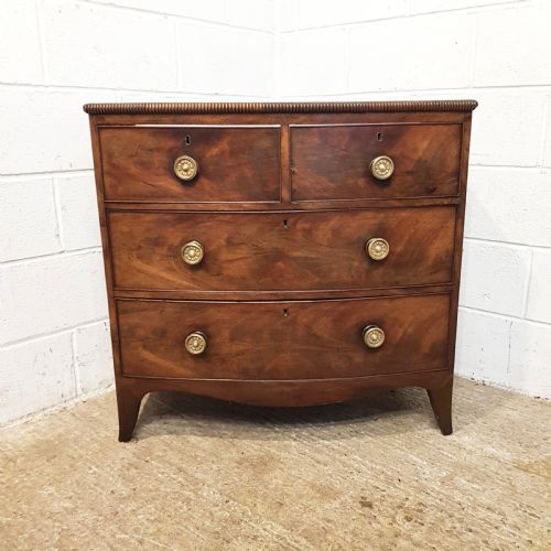 fig 1. ANTIQUE 18TH CENTURY SMALL MAHOGANY BOW FRONT CHEST OF DRAWERS C1780