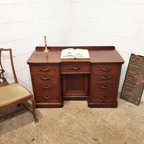 Antique Victorian Mahogany Kneehole Pedestal Desk C1880