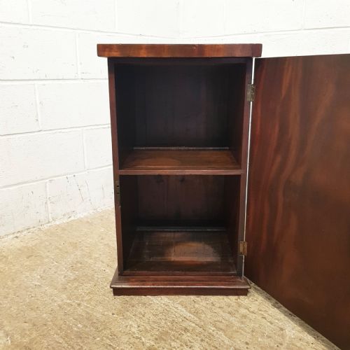 fig 1. ANTIQUE PAIR WILLIAM 1V MAHOGANY BEDSIDE CABINETS C1830