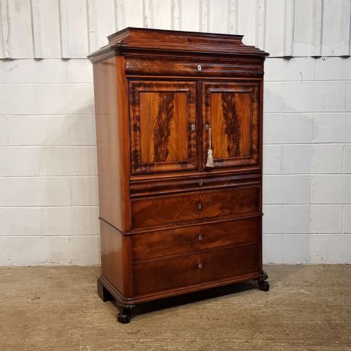 ANTIQUE 19TH CENTURY BIEDERMEIER MAHOGANY CABINET C1860 - ADDITIONAL PHOTO 7