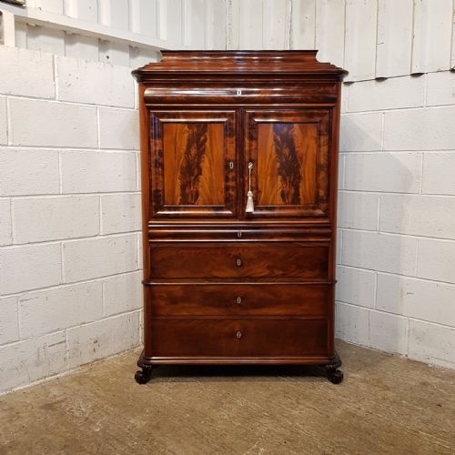 ANTIQUE 19TH CENTURY BIEDERMEIER MAHOGANY CABINET C1860 - ADDITIONAL PHOTO 8