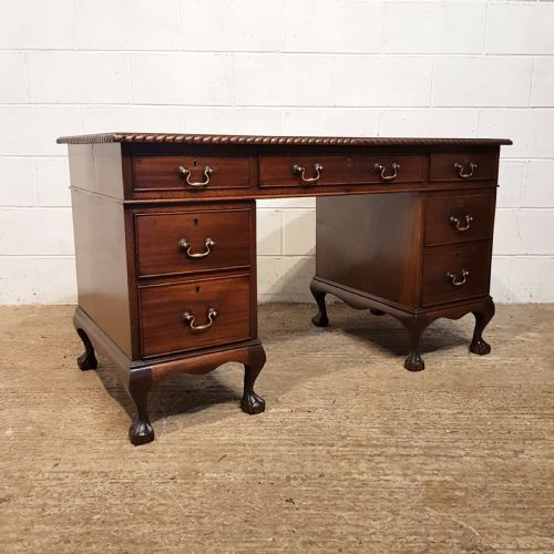 fig 2. ANTIQUE EDWARDIAN MAHOGANY TWIN PEDESTAL LEATHER TOPPED DESK C1900