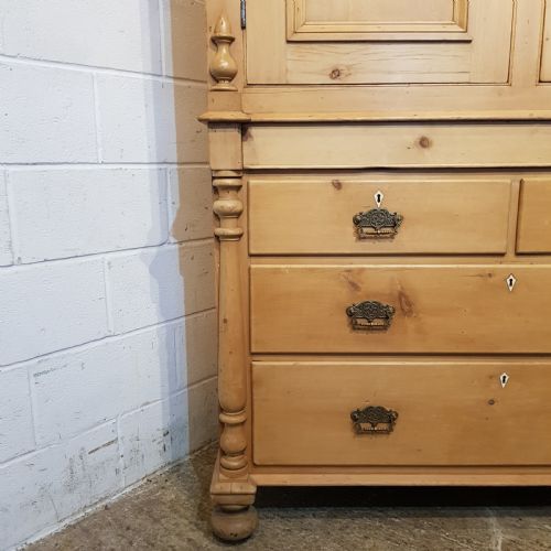 fig 2. ANTIQUE VICTORIAN PINE CLOTHES PRESS C1880