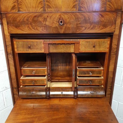 fig 1. ANTIQUE VICTORIAN MAHOGANY BATANT ESCRITOIRE DEESK C1880