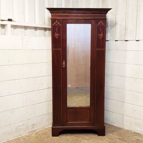 fig 1. ANTIQUE EDWARDIAN MAHOGANY SINGLE WARDROBE C1900
