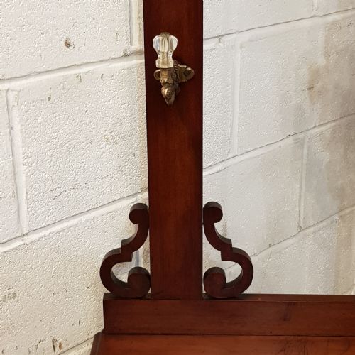 fig 1. AN ANTIQUE VICTORIAN MAHOGANY HALL STAND