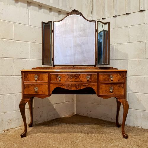 An Antique Burr Walnut Serpentine Fronted Dressing Table C1920