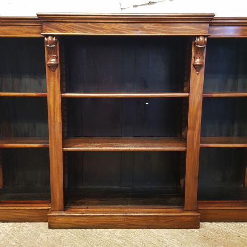 fig 2. AN ANTIQUE VICTORIAN BREAKFRONT OPEN BOOKCASE C1880