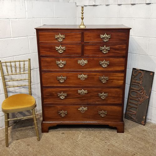 AN ANTIQUE GEORGE 111 SIX HEIGHT MAHOGANY TALLBOY CHEST C1780
