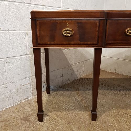 fig 2. AN ANTIQUE MAHOGANY EDWARDIAN SERVER / SIDEBOARD C1900